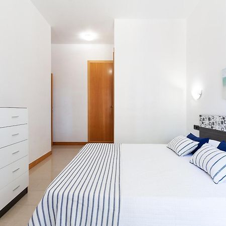 Uhc Sol I Mar Family Complex Apartment Салоу Екстериор снимка