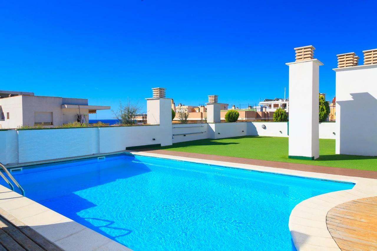 Uhc Sol I Mar Family Complex Apartment Салоу Екстериор снимка