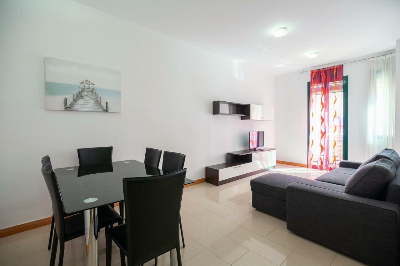Uhc Sol I Mar Family Complex Apartment Салоу Екстериор снимка